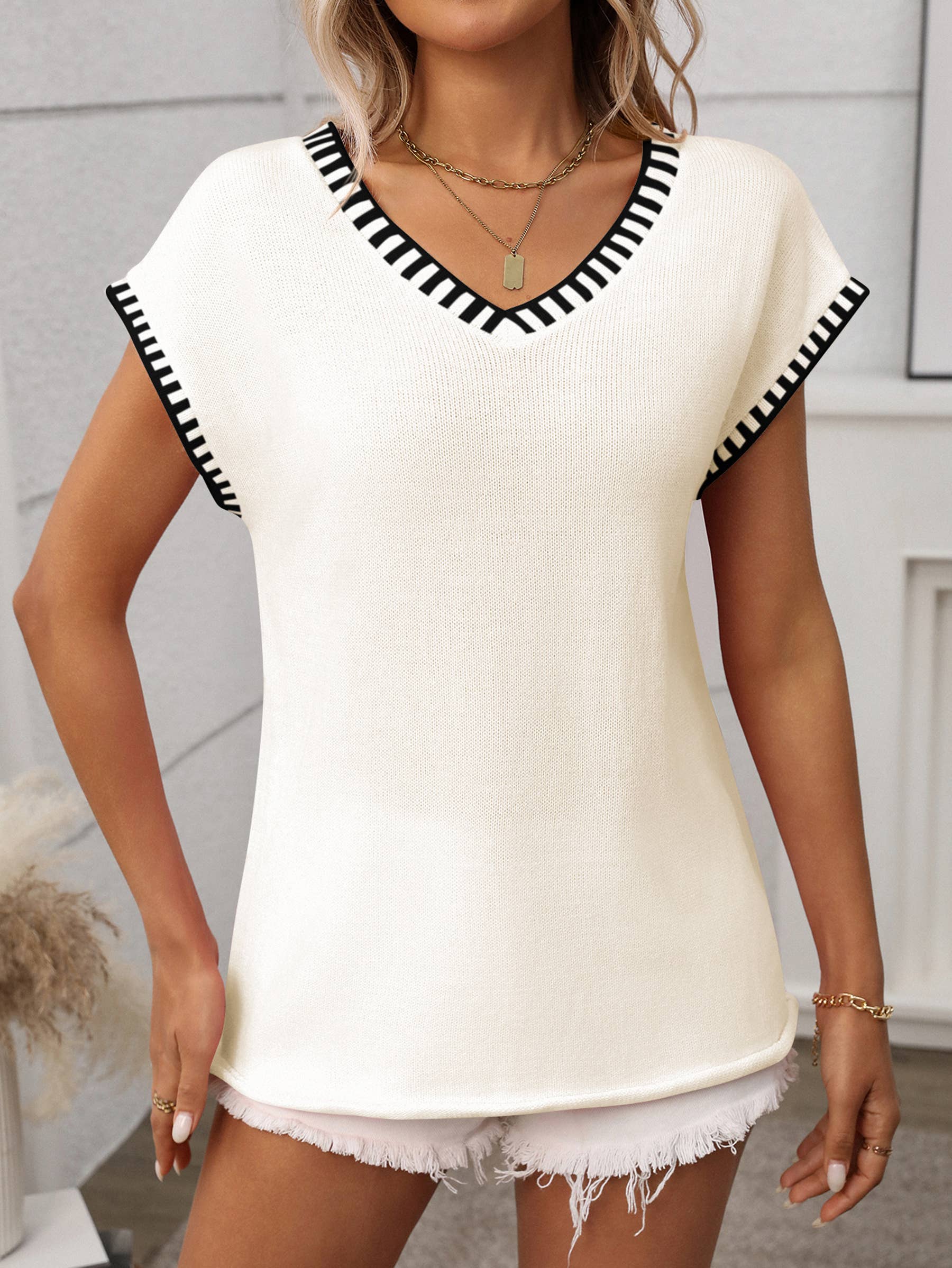 V-neck Short Sleeves Sweater Vest: Pink