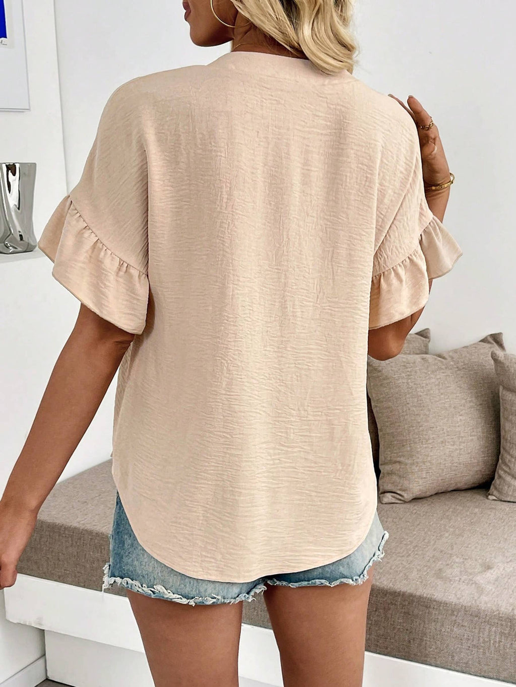 V-neck Short Sleeved Pleated Top: Beige / M