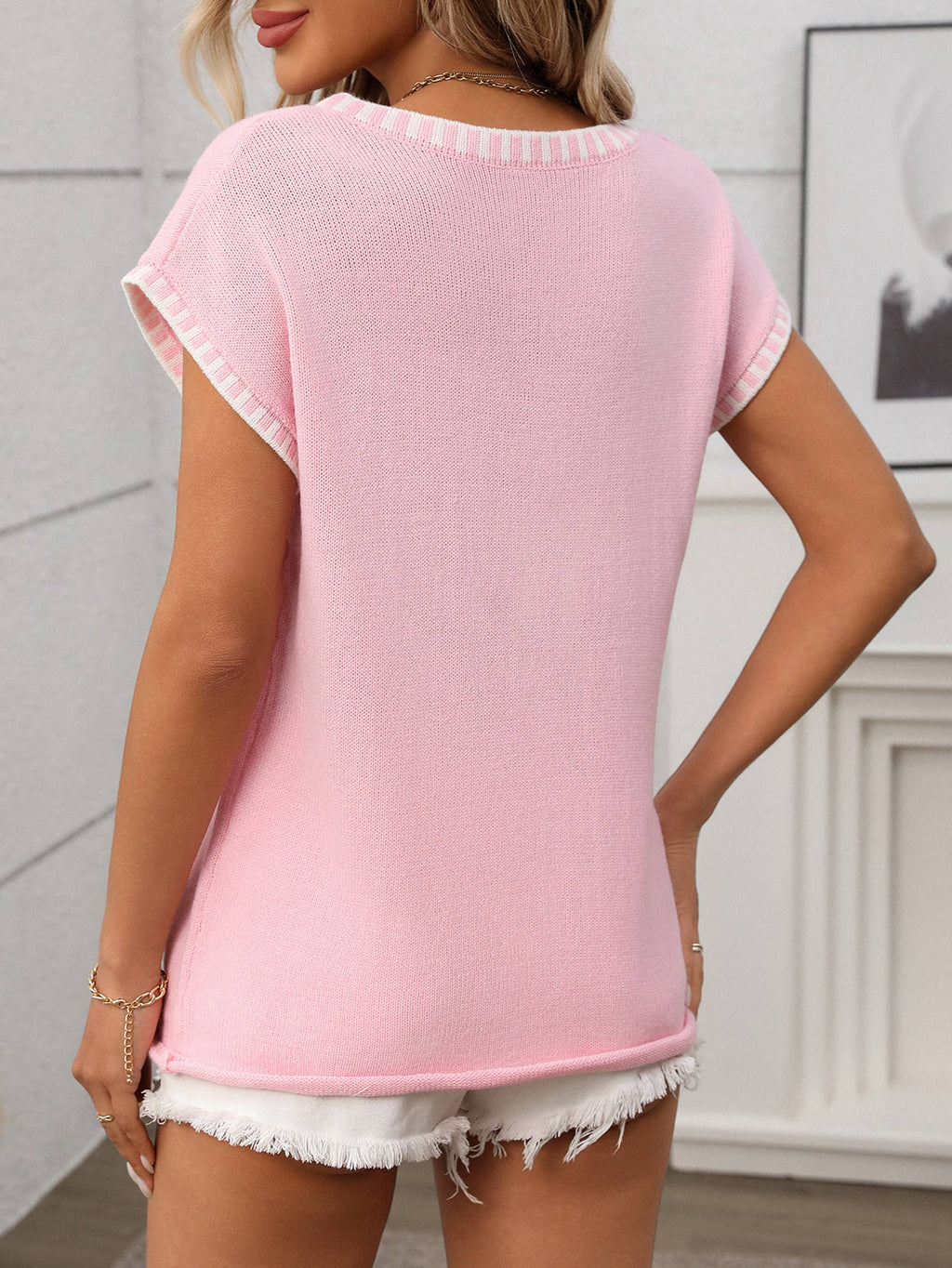 V-neck Short Sleeves Sweater Vest: Pink